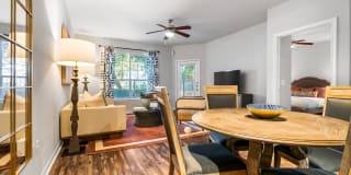 Villas at Hermann Park Gallery 9