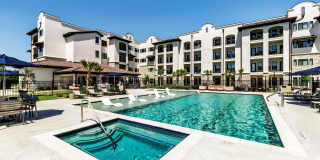Arista at Riverstone Age 55+ Apartment Homes Gallery 8