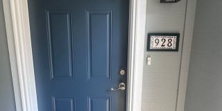 Blue Heron Townhome - Split Level 2 Bedroom located near Winslow Gallery 3