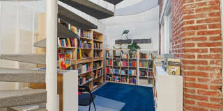 215 CHURCH Street Gallery 20