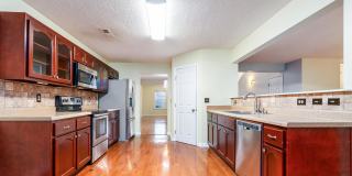 117 Vancouver Road Gallery 14