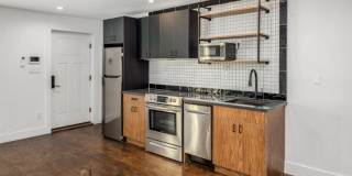 17 Kent Avenue Gallery 8
