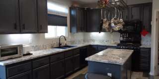 Spacious 4 Bedroom with RV Access in Rosamond Gallery 8