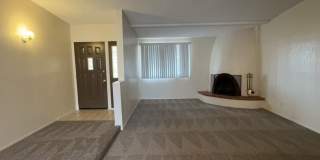 AVAILABLE NOW! 3 Bedroom, 2 Bath Huge Home Gallery 5