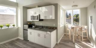 7th Avenue Place - Student Housing Gallery 2