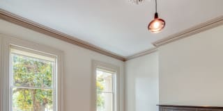 The Edgar at Linden Row Gallery 8