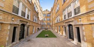 1110 W Glenlake Ave Gallery 2