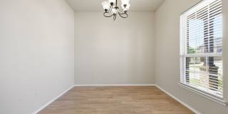 1445 Bateman Lane Gallery 4