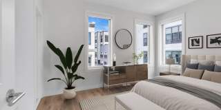1150 Kingsley Street Gallery 6