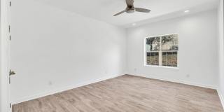 1303 Summerfield Gallery 19