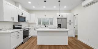 950 Maple Ave - B Gallery 13