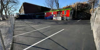 1400 GREEN Lane Gallery 1