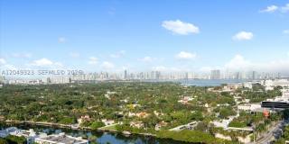 4201 Collins Ave Gallery 9