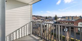 Ovation at Meeker 55+ Senior Apartments Gallery 42