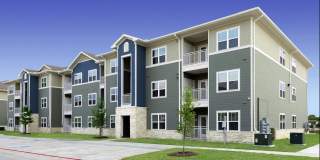 Pointe at Crestmont Apartments - Affordable Housing Gallery 24