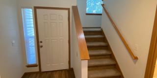 3.bd/2.5ba Townhouse in Puyallup Gallery 8