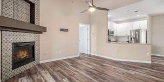 Updated 2 Bed 2 Bath Condo with One Car Garage in Littleton! Gallery 1