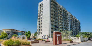 Bayview Tower Gallery 21