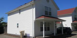 (887) Grant Duplexes - 3 bedroom / 1.5 Bath Townhouse Duplex Gallery 1