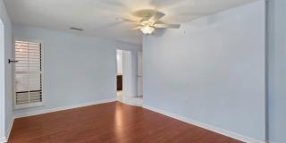 485 WESTLAKE Boulevard Gallery 20