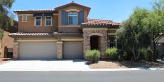 STUNNING 4 BEDROOM IN MOUNTAINS EDGE!! Gallery 1