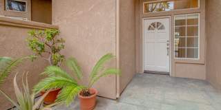 Beautiful 2 Bed, 2.5 Bath Two-Story Townhome in Belsera Gallery 4
