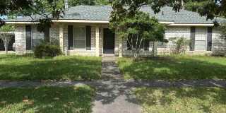 2208 Sprucewood Dr Gallery 1