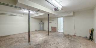 CHARMING NW 3/2 w/ Den, 2 Car Garage, Deck, Fenced Yard, & Wood Floors! $1695/month Avail NOW! Gallery 53