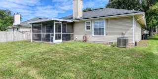 Peaceful Pond-Front Retreat | Family-Friendly 3BR Furnished Home Gallery 28