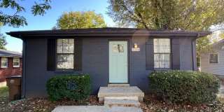 1030 East Trinity Lane 1030 East Trinity Lane Gallery 1