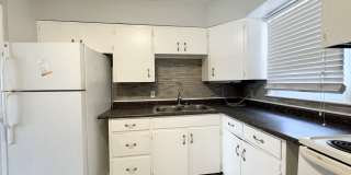 4513 Virginia Avenue Gallery 4