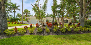 ** LUXURY PARK SHORE STUNNING FULLY REMODELED MODERN UNFURNISHED 3/2 PRIVATE LARGE PATIO HOME WITH PRIVATE PARK SHORE BEACH ACCESS ** NO HOA ** MOVE IN TODAY ** Gallery 7