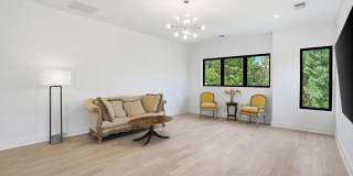 1513 OAKVIEW Drive Gallery 49
