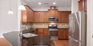 Beautiful 3 Bedroom Townhome in Thompson Ridge – Prime Durham Location! Gallery 11