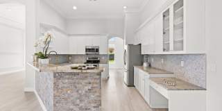 2933 E Fontana Court Gallery 57