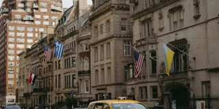 320 East 92nd Street Gallery 1