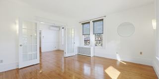 121 White St Gallery 4
