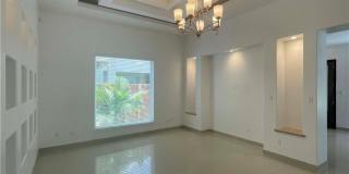 2436 E 8th Avenue Gallery 18