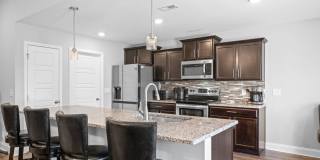 3 Bedroom 3 Bath Home with Bonus Room For Rent! Gallery 11