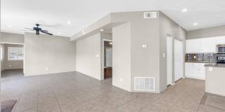 11333 N 92nd Street Gallery 3