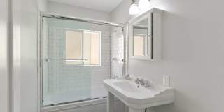 Malibu Cove Apartments Gallery 15