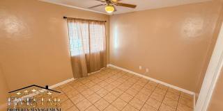 Front House for Rent on 912 Bradshaw Street Gallery 23