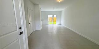 2877 SE 24 Avenue Gallery 2