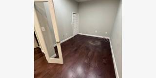 523 8TH Street SE Gallery 11