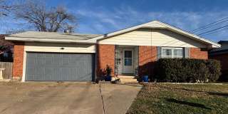 6721 Northwest Compass Drive Gallery 1