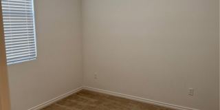 759 E Sierra Madre Gallery 18