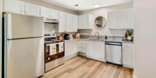 Oak Pointe Apartments Gallery 2