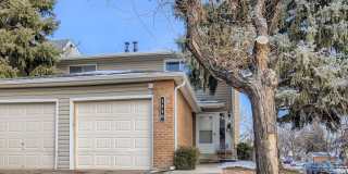 Corner Unit 2 BDR / 2.5 BA Townhome Gallery 6