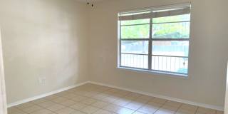 2/1 Riverfront Condo in Riverlanding Gallery 18