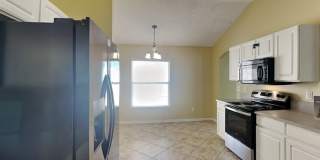 801 Mackenzie Circle Gallery 6